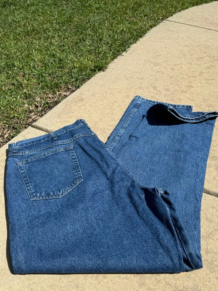 Wrangler NWT Regular Fit-Size 44x32